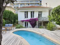 Недвижимость Villa Croix des Gardes: 1