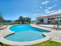 Недвижимость Villa Petit Juas: 10