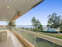 Недвижимость Villa Croix des Gardes: 1