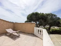 Недвижимость Villa Croix des Gardes: 8