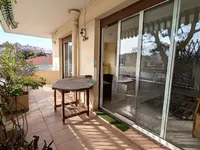 Недвижимость Villa Petit Juas: 1