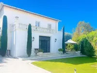 Недвижимость Villa Croix des Gardes: 2