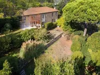 Недвижимость Villa Petit Juas: 2