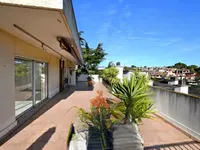 Недвижимость Villa Croix des Gardes: 2