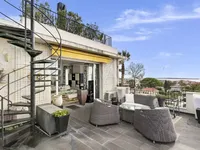 Недвижимость Estate Petit Juas: 3