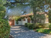 Недвижимость Villa Croix Des Gardes: 3