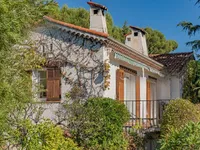 Недвижимость Villa Croix Des Gardes: 4