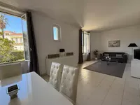 Недвижимость Villa Petit Juas: 2