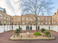 Недвижимость Bourne Street: 10