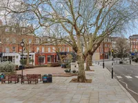 Недвижимость Bourne Street: 11