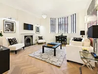 Недвижимость Beaufort Street: 2