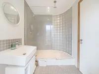 Недвижимость Webber Street: 9