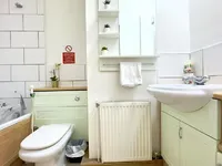 Недвижимость Hallfield Estate: 15