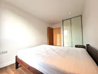 Недвижимость Spacious 1 Bed Flat, Woodberry Down: 2
