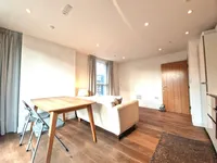 Недвижимость Spacious 1 Bed Flat, Woodberry Down: 6