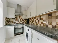 Недвижимость Oaklands Grove: 4