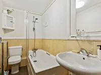 Недвижимость Dolphin House, Smugglers Way: 11