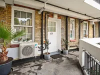 Недвижимость Doddington Grove: 12