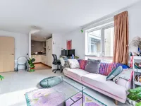 Недвижимость Seven Sisters Road, Finsbury Park: 7