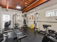 Недвижимость Bramlands Close: 4