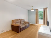 Недвижимость Bramlands Close: 9