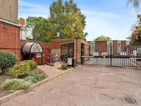 Недвижимость Bramlands Close: 21