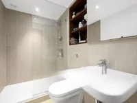 Недвижимость Bromyard Avenue: 8