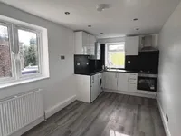 Недвижимость Askew Road: 4