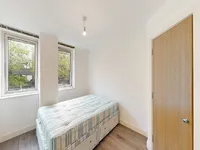 Недвижимость Skyline Plaza, Commercial Road, Aldgate: 2