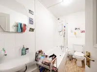 Недвижимость Mile End Road, Stepney: 1