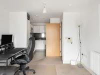 Недвижимость Dalston Square: 3