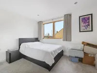 Недвижимость Gifford Road: 8