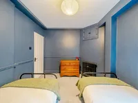 Недвижимость Knatchbull Road: 8