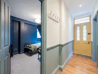 Недвижимость Knatchbull Road: 17