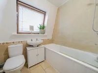 Недвижимость Landor Road: 8