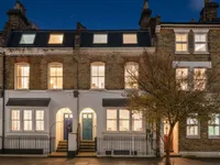 Недвижимость Landor Road: 11