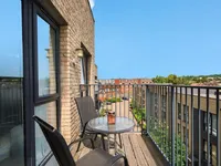 Недвижимость Woodley Crescent: 1