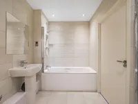 Недвижимость Woodley Crescent: 4