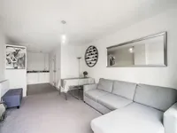 Недвижимость Woodley Crescent: 10