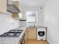 Недвижимость Melrose Avenue: 8