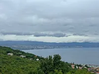 Недвижимость Квартира с двумя спальнями, Опатия: 8