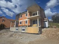 Недвижимость Квартира Новая, Запад, Опатия: 10