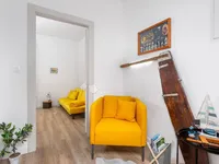 Недвижимость Семейный дом 180 м², Запад: 14