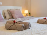 Недвижимость Семейный дом 180 м², Запад: 20