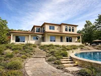 Недвижимость Семейный дом Вепринац: 1