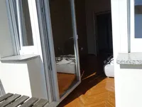 Недвижимость Четырехкомнатная квартира  
: 17