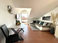 Недвижимость Двухкомнатная квартира, Опатия.: 3