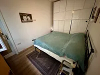 Недвижимость Трехкомнатная квартира Центр: 8