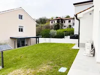 Недвижимость Дуплекс Ново Гриньян: 3