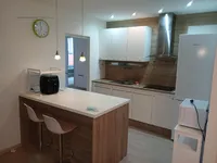 Недвижимость Квартира, 2,5-комнатная, Центр Любляны, Котникова: 2